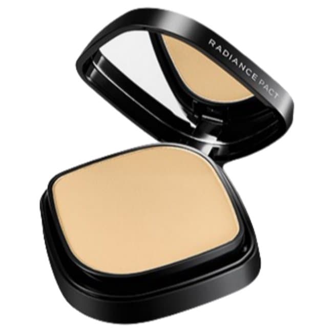 Radiance Pact Sand (9.5g)
